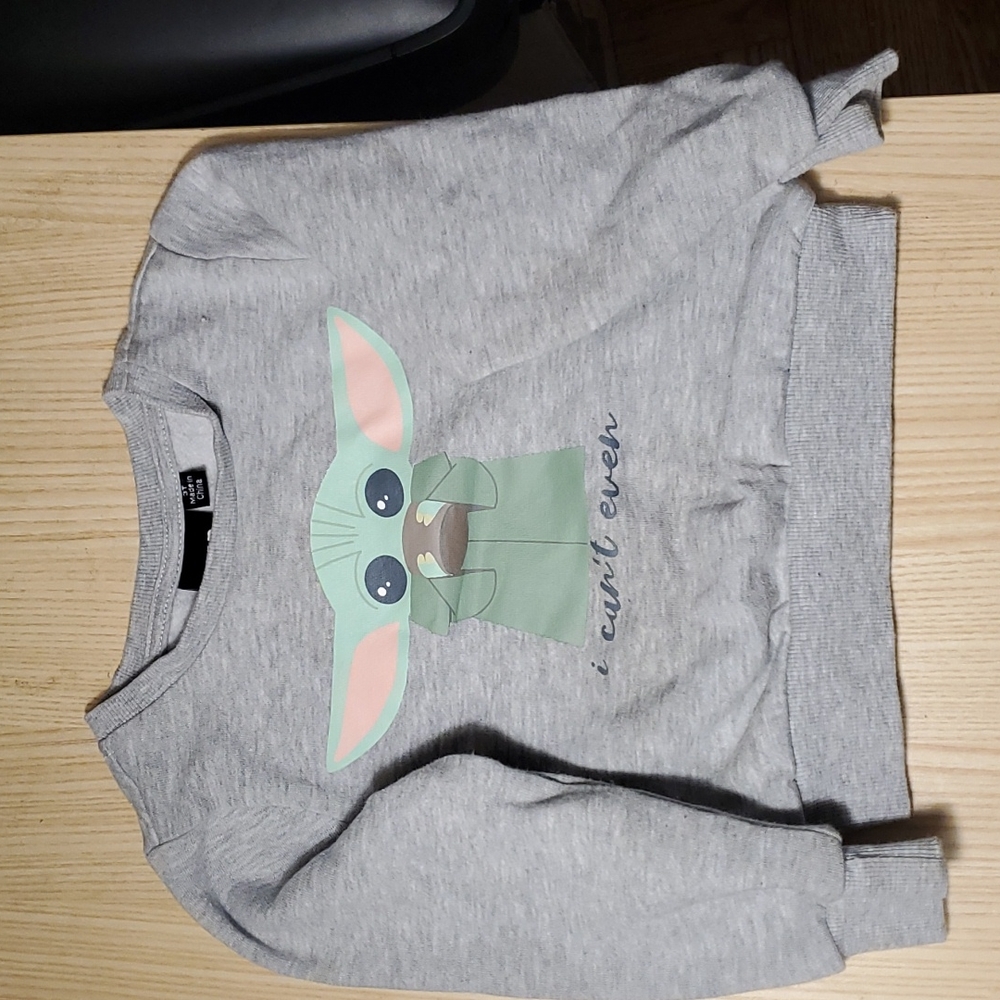 Star Wars Baby Yoda sweatshirt